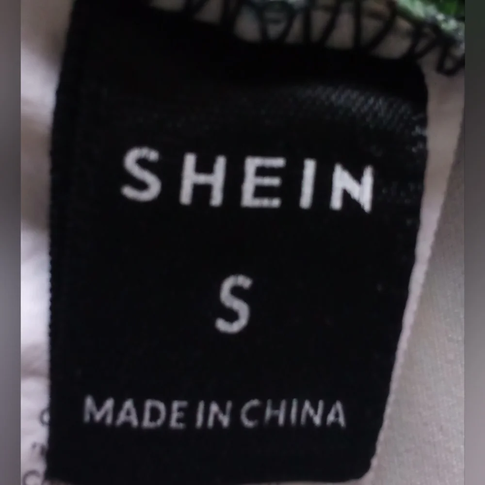 Shein - Picture 3 of 3